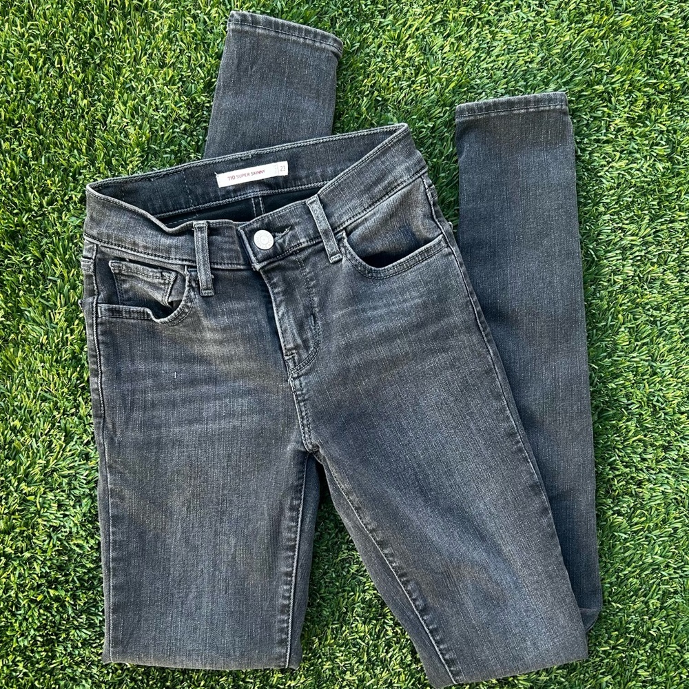 Levi's 710 Super Skinny Black Jeans